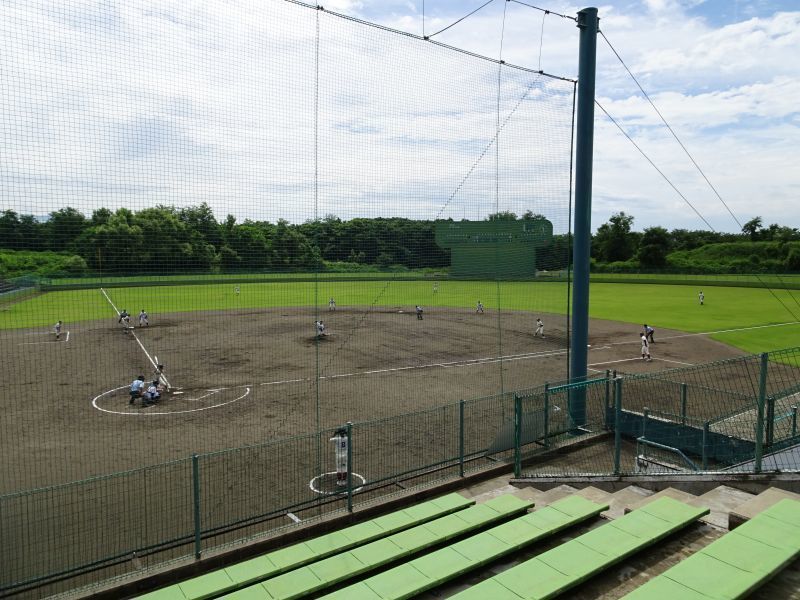 №724角館落合球場（秋田県）: 碧 空 万 里